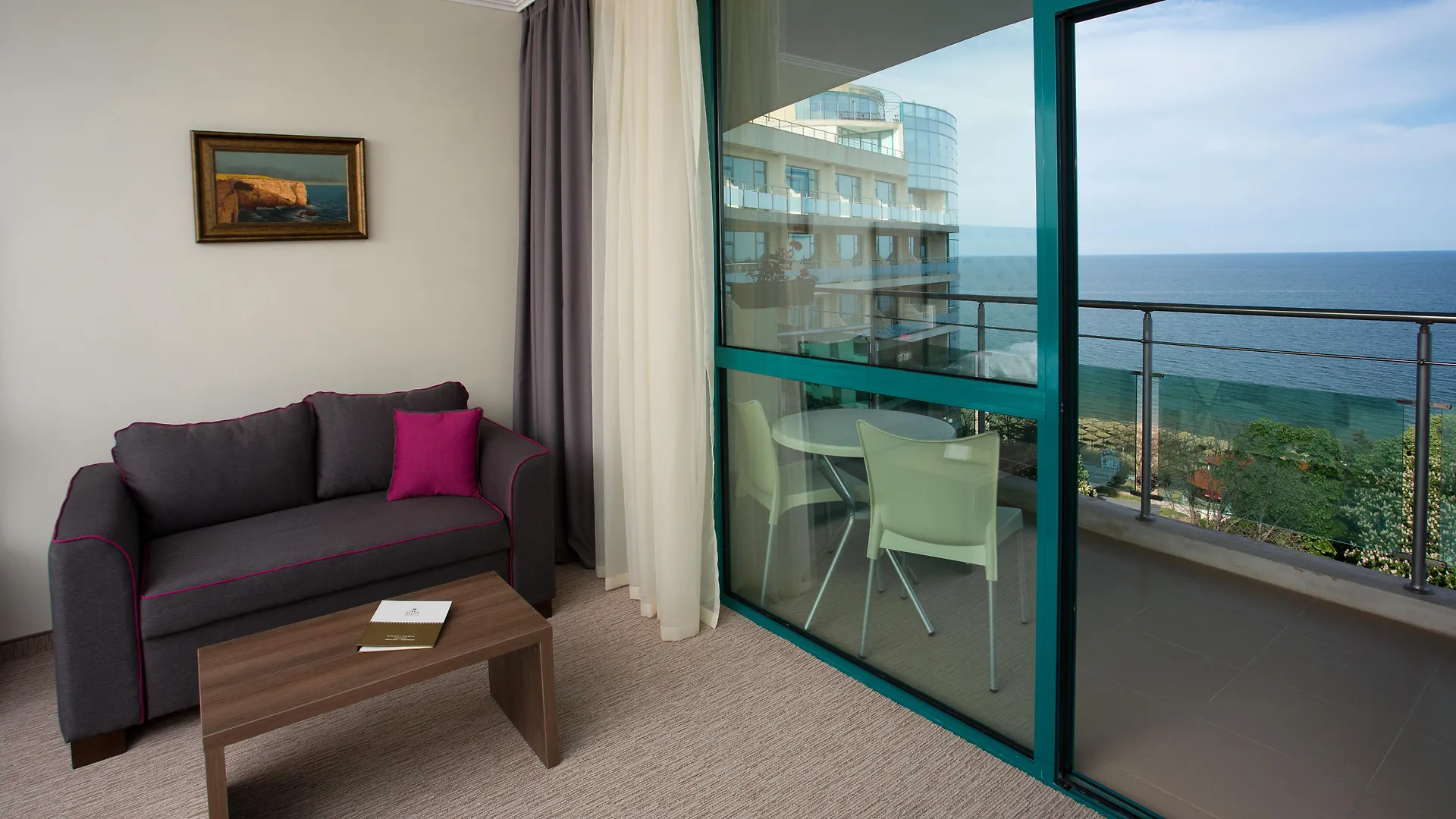 Marina Grand Beach Hotel Goudstrand